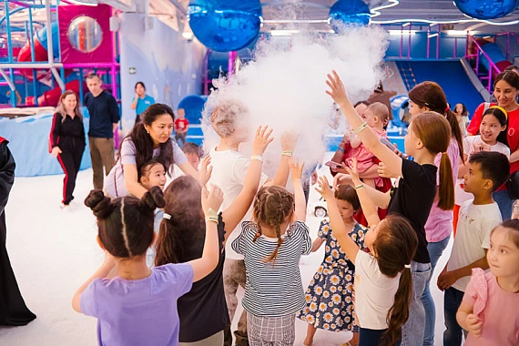 Парк "Зимняя сказка" Алматы